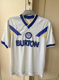 Fifa 21 ratings for leeds united in career mode. Leeds United Home Fussball Trikots 1986 1988 Sponsored By Burton