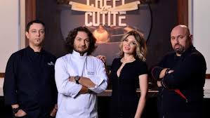 Intra pe clicksud pentru a urmari gratuit, emisiunea chefi la cutite, toate sezoanele disponibile spre vizionare. Chefi La Cutite Season 8 Episode 20