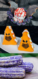 In many ways, disneyland is like a foodie's dream — especially if they have a sweet tooth. Pin On North America Travel Tips