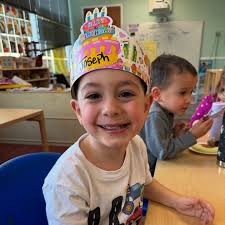 Kasutaja Tiny Treasures Early Learning Center profiil