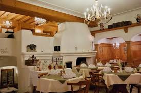 Mal Wieder Essen Gehen In Munchen Sud Im Gasthof In Baierbrunn Table Settings Table