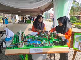 Types of glare include direct glare, reflected glare, and veiling reflections. Cikgu Arifah Raedah On Twitter Pertandingan Rekabentuk Bandar Teknologi Hijau Sempena Hari Perancangan Sedunia 2019 Di Smk Raja Puan Muda Tunku Fauziah Perlis Https T Co Oguvxct3yu