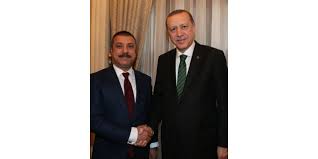 Dönem ak parti bayburt milletvekili, marmara üniversitesi öğretim görevlisi, yeni şafak gazetesi ekonomi sayfası köşe yazarı. Jippshnwwtb8 M