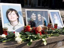 Часть из них вывели те, кто согласился встретиться с вооруженными боевиками. Nord Ost Terror Vmesto Myuzikla 9 Let S Momenta Tragedii Na Dubrovke