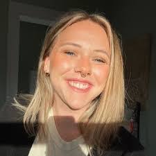 Alexandria Eddy's Instagram, Twitter & Facebook