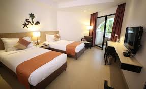 The holiday inn resort, goa, accommodations provide guests with a unique and authentic hospitality experience. 3n 4d Goa Beach Tour Packages Goa Tour With Holiday Inn Resort
