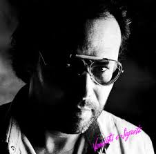 Enjoy the videos and music you love, upload original content, and share it all with friends, family, and the world on youtube. Bpm For Alta Marea Antonello Venditti Benvenuti In Paradiso Getsongbpm