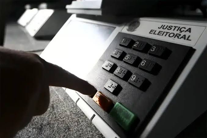 Prazo para solicitar voto em tr&acirc;nsito come&ccedil;a na pr&oacute;xima semana