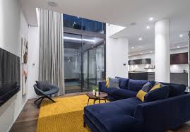 Color schemes sometimes lose their appeal, inspiring you to head out in search of new which navy personality comes out will depend on other colors you use and the patterns and textures you work with. 27 Beautiful Blue Navy Living Room Color Scheme Decorating Ideas