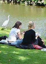 Aug 22, 2021 · die anreise mit dem eigenen pkw oder auch mit wohnmobil bietet sich vor allem bei einem familienurlaub an. Urlaub In Amsterdam Mit Kindern Amsterdam Info