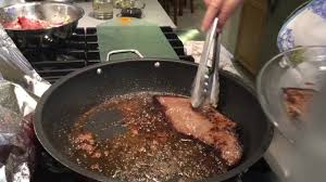 The best comfort food in my opion is a rich and thick bowl of stew. Bife A Casa Youtube Portuguese Recipes Brazilian Dishes Cooking Recipes