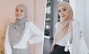 Bayi perempuan yang punya hati yang baik dan hidup dalam kedamaian tuhan. Mira Filzah Tercalon 100 Wanita Tercantik Di Dunia 2020 Buzzkini