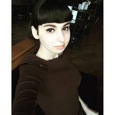 Sue_lightning streams live on twitch! Yournewascetic Sue Kalergis Androfeminine Sue Lightning Financial Times 22 Marta 2021