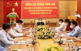 Phó tổng kiểm toán nhà nước rồi tháng 2/2020, ông vương đình huệ được bộ chính trị phân công giữ chức vụ bí thư thành ủy hà nội. Chá»§ Tá»‹ch Quá»'c Há»™i VÆ°Æ¡ng Ä'inh Huá»‡ Vá» ThÄƒm Lam Viá»‡c Va Kiá»ƒm Tra Cong Tac Báº§u Cá»­ Táº¡i Báº¯c Giang Viá»‡n Kiá»ƒm Sat Nhan Dan Tá»‰nh Báº¯c Giang