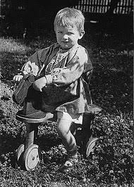 He was a proponent of epic theatre whose plays reflected the. Biographie Friedrich Durrenmatt