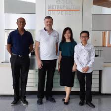 Find tuition fees, intake dates and admissions process. Icm Twitterren The Icm Chief Examiner Craig Roberts Visited Asia Metropolitan University In Cyberjaya To Meet With Prof Datuk Dr Jayles Yeoh And His Team To Discuss The Newly Launched Retail Management