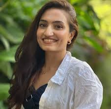 Niyati Fatnani Age, Height, Bio, Wiki, Affairs, Facts & More