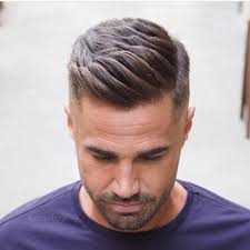 Objevujte 7 nápadů na téma Hairstyles