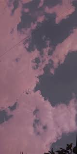 Semoga senang dengan kado lagu dari kami ya. Background Aesthetic Awan Wallpaper Estetika Langit Langit Foto Langit Malam