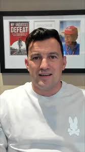 Christopher Halbach's Instagram, Twitter & Facebook