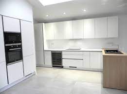 cuisine blanc mat sans poignee comera cuisines le mans cuisine cuisine blanche magasin cuisine