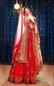 How To Look Amazing On Your Wedding Day If You Are A Plus Size Bride Indian Bridal Dress Indian Bridal Wear Indian Bridal Outfits