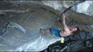 Er zählte bereits im alter von 13 jahren zur weltspitze. Adam Ondra Befreit Sein Projekt Hard Alexander Megos On The Road Und Alma Bestvater Bouldert 8b Kletterszene Com