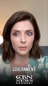 Jennifer Lilley's Instagram, Twitter & Facebook