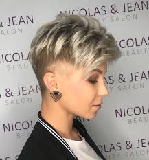 Do not use the comb to preserve the naturalness of the curl lines. 50 Short Choppy Hair Ideas For 2021 Hair Adviser