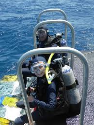 It's easy to get certified. How To Get Padi Certified In The Maldives In 4 Steps 4 Worn Passports