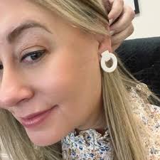 Circle Stud: the Elizabeth