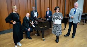 Top hotel deals in wiener neustadt. Wiener Neustadt Prasentiert Das Das Kulturprogramm 2021