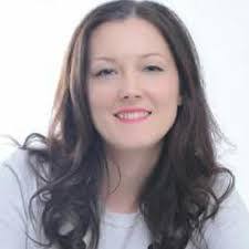 Leanne Madden's Instagram, Twitter & Facebook