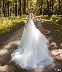 Schlichte hochzeitskleider für einen schlichtweg einzigartigen brautlook. Brautkleider A Linie Anprobe Kauf Anderung Natalis Brautmode In Koln