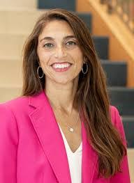 Alix Robinson's Instagram, Twitter & Facebook