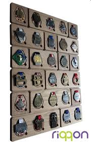 Encontre uma lista alfabética de medalhas e celebre as conquistas de 2004 dos melhores atletas. Riqqon System Exposicao De Medalhas Quadro De Medalhas Medalhas