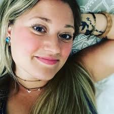 Jessica Krupp's Instagram, Twitter & Facebook