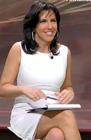 La giornalista lancia la quarta edizione del programma di seconda serata della rete di teodoli e ai microfoni di tvzoom annuncia una grande novità: Annalisa Bruchi Dago Fotogallery