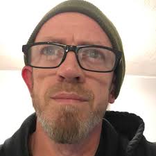 Louis Matz's Instagram, Twitter & Facebook