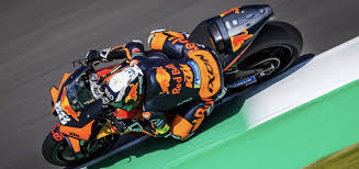 Miguel oliveira (red bull ktm ajo) terminou a 16ª ronda do campeonato no lugar mais alto do pódio numa prova que dominou de inicio a fim, numa corrida realizada em piso seco depois de um. Catalan Gp Unexpected Win For Miguel Oliveira Ktm Matrax Lubricants