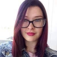 Serena Hunt's Instagram, Twitter & Facebook