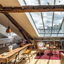 Appartement Paris 10 80 M2 Avec Verriere Et Combles Amenages Deco Appartement Appartement Appartement Paris