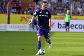 Mit welchem personal trainer daniel thioune gegen osnabrück planen kann, ist noch offen. Vfl Osnabruck Moritz Heyer Im Visier Des Hsv