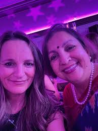 Melanie Malcolm (@Mel_Malcolm)