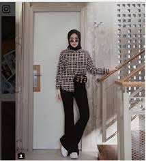 There is a tendency to crave warm tones in. Appearance Of Muslim Women With Modern Hijab In Social Media Source Download Scientific Diagram