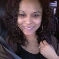 Tanisha Bennett's Instagram, Twitter & Facebook