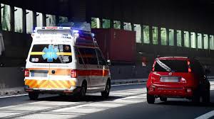 In serata un incidente tra i caselli di torre del greco e torre annunziata: Incidente A Catena In Autostrada Muore Schiacciato Nel Tir Virgilionotizie