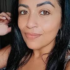 🚨FAMOSOS: Kanye West e sua esposa Bianca Censori foram flagrados fazendo  compras.