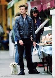 Matt smith (dr.who) kisses daisy lowe at the berlin airport!!! Matt Smith And Daisy Lowe Matt Smith Doctor Who Daisy Lowe