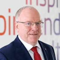 Kurt Pfeiffer's Instagram, Twitter & Facebook